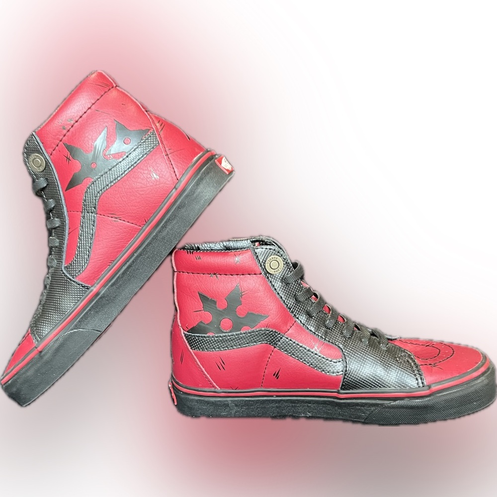 Vans Sk8-Hi Marvel Deadpool 5.5M 7W